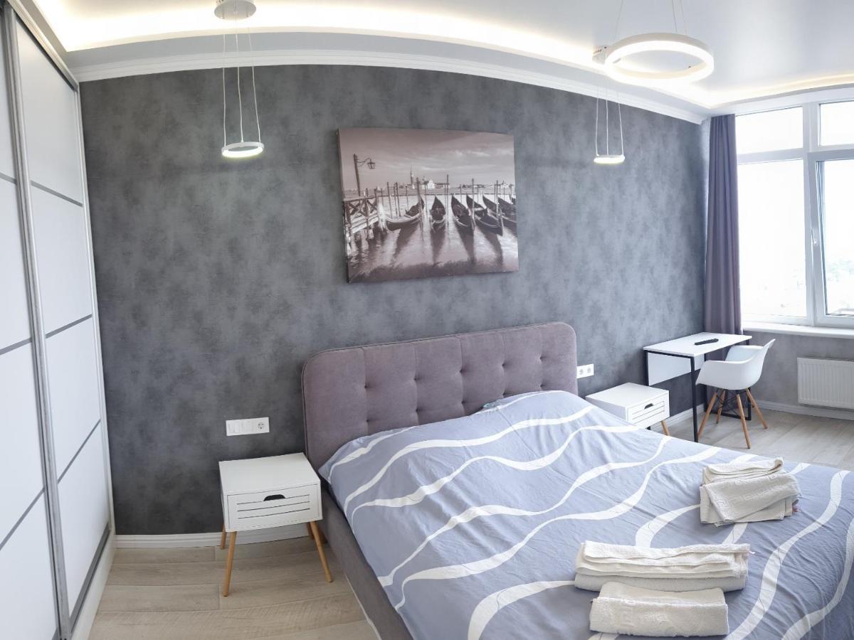 Apartment Sky 24 Floor In Centre Odessa Esterno foto